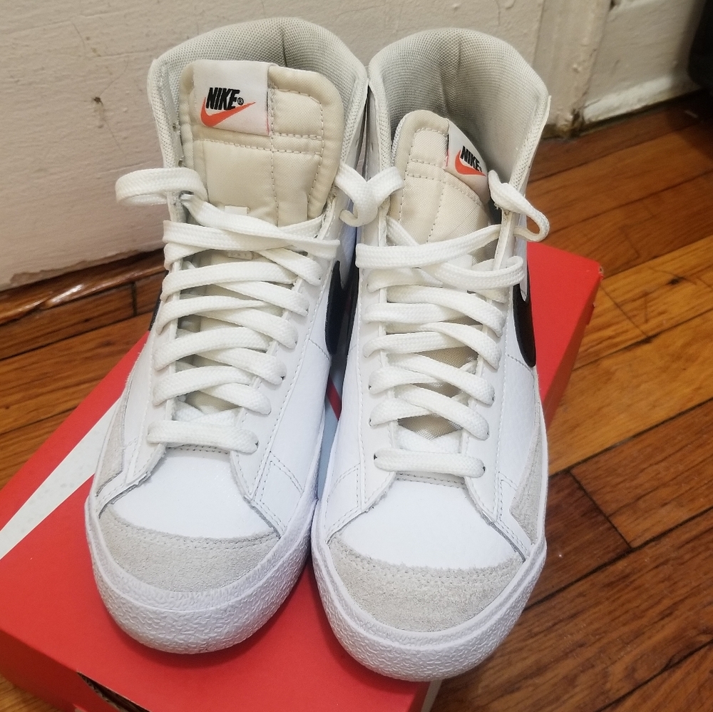 Nike Blazer Mid '77 Vintage High Top Sneakers